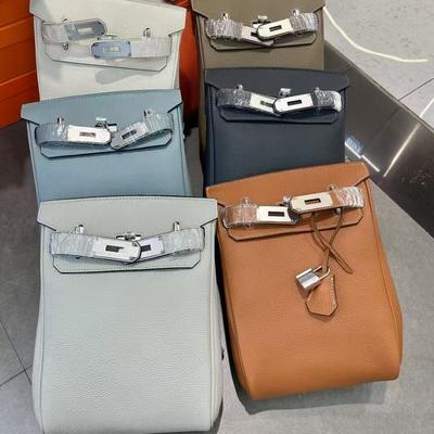 2025 Новый унисекс верхний слой коровьей кожи нагрудная сумка сумка на плечо натуральная кожа рюкзак с замком подвесное украшение