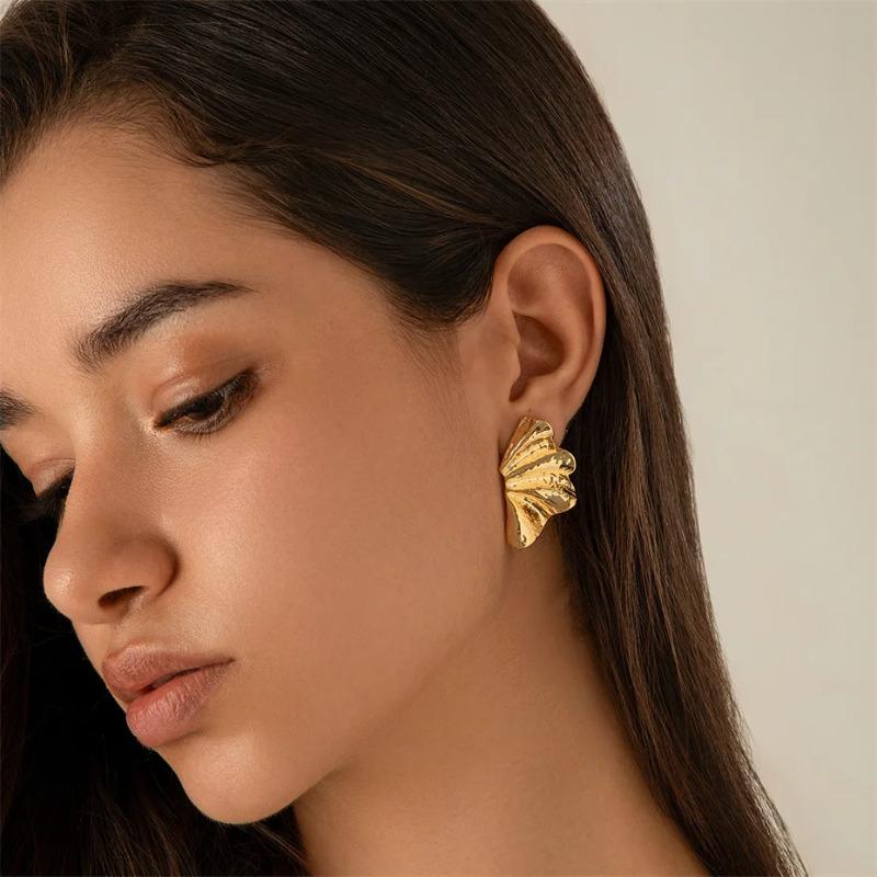 Минималистичные золотые серьги-гвоздики в виде кленового листа из металла для женщин, геометрические украшения для пирсинга в стиле панк для вечеринок