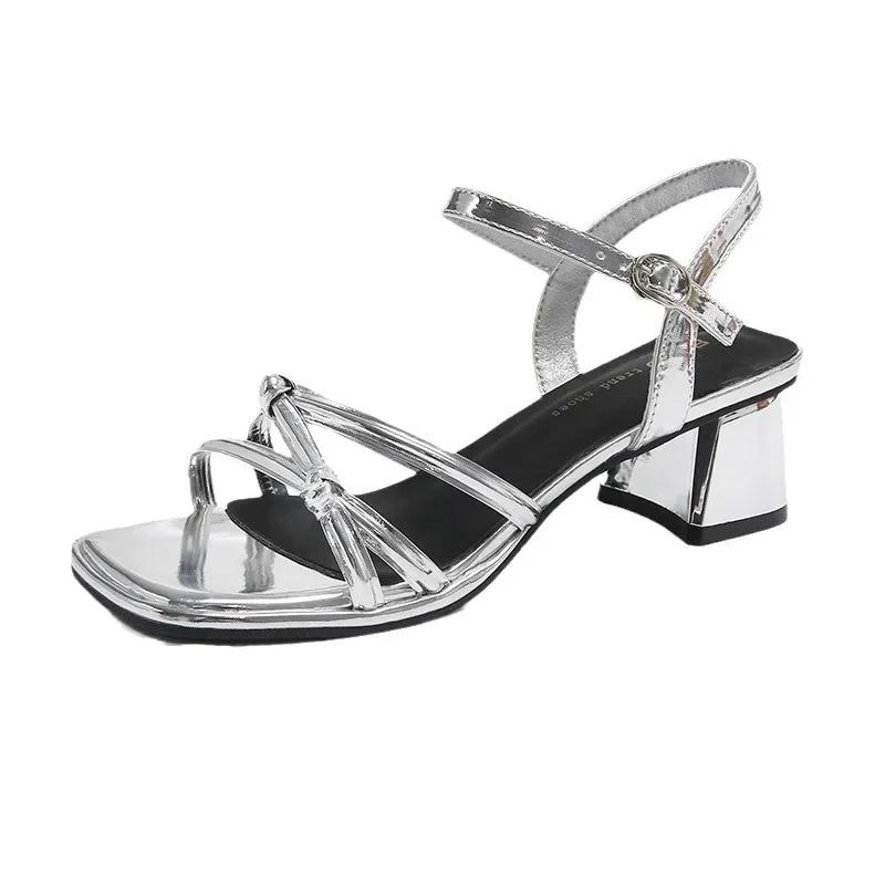 Женские босоножки, летние, новые туфли на квадратном каблуке, модные римские сандалии, черно-белые женские тапочки с открытым носком, женская обувь