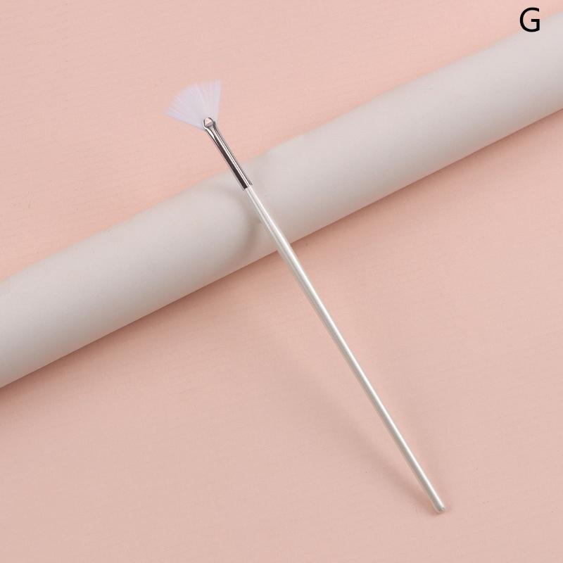 Практичные кисти для лица Веерные кисти для макияжа Мягкие портативные кисти для масок Косметические инструменты