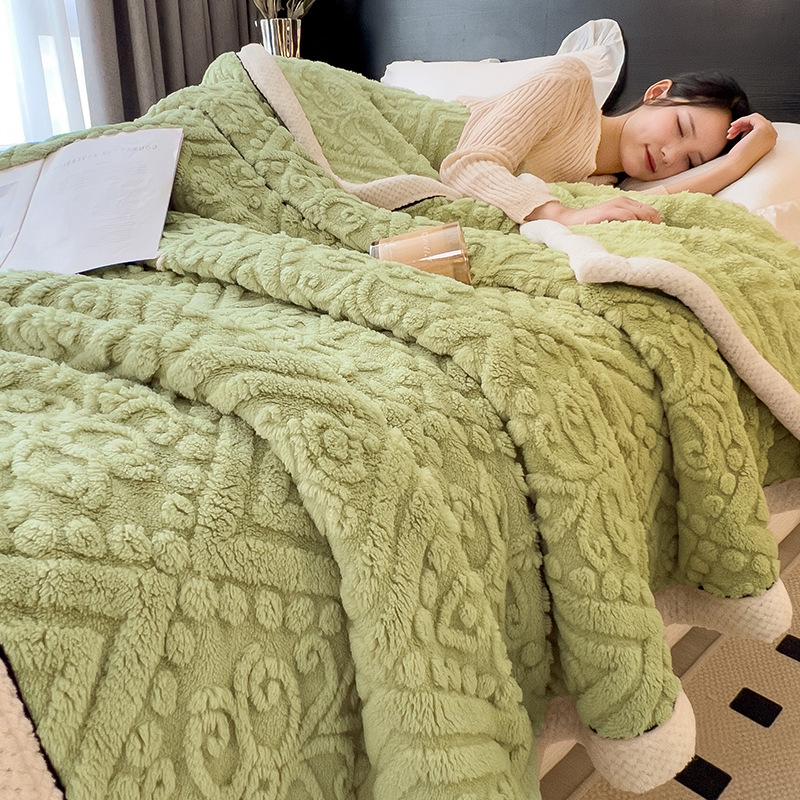 Двухслойное одеяло из кораллового флиса Golden Turtle - толстое, теплое покрывало для дивана