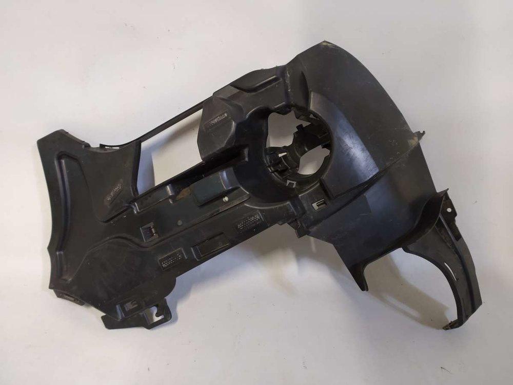 Кронштейн противотуманной фары для BMW X1 F48, совместимый с моделями 51117354819 и 51117354820.