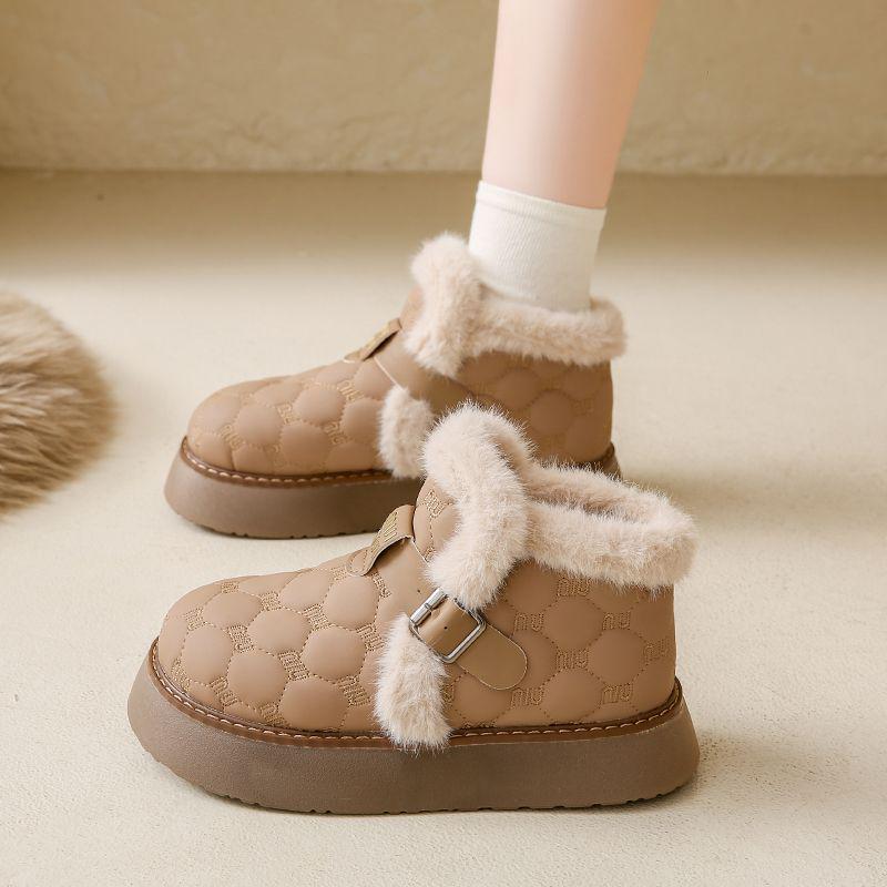 Women's Off-White Fuzzy Cotton Slip-On Loafers: Thick-Soled, Velvet-Lined Winter Snow Boots