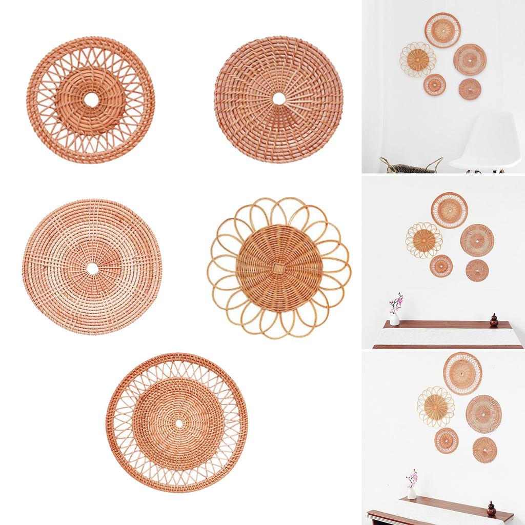 Nordic Styles Handwoven Rattan Flat Wall Basket Elegant Hanging Wall Decors Home Decoration Ornament for Modern Interior
