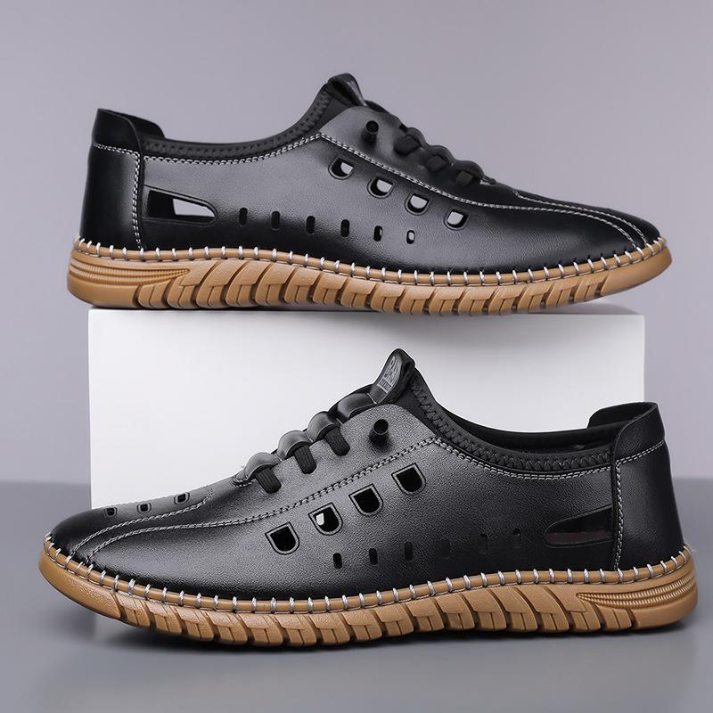 Модные Полые Кожаные Сандалии на Мягкой Подошве в Стиле Business Casual для Мужчин Модные Однотонные Летние Новые Дизайнерские Обувь для Вождения Мужчина