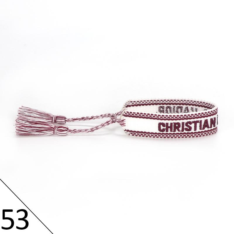 Браслет дружбы ручной работы с вышивкой и кисточками для женщин