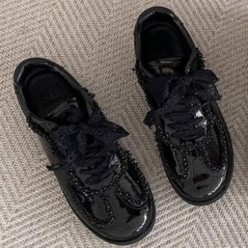 New Arrivals Open Run Women Ballet Core Lace Pearl Decoration Sneakers