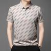Мужская рубашка-поло с коротким рукавом и принтом в стиле business casual. Модная, дышащая, удобная и универсальная.