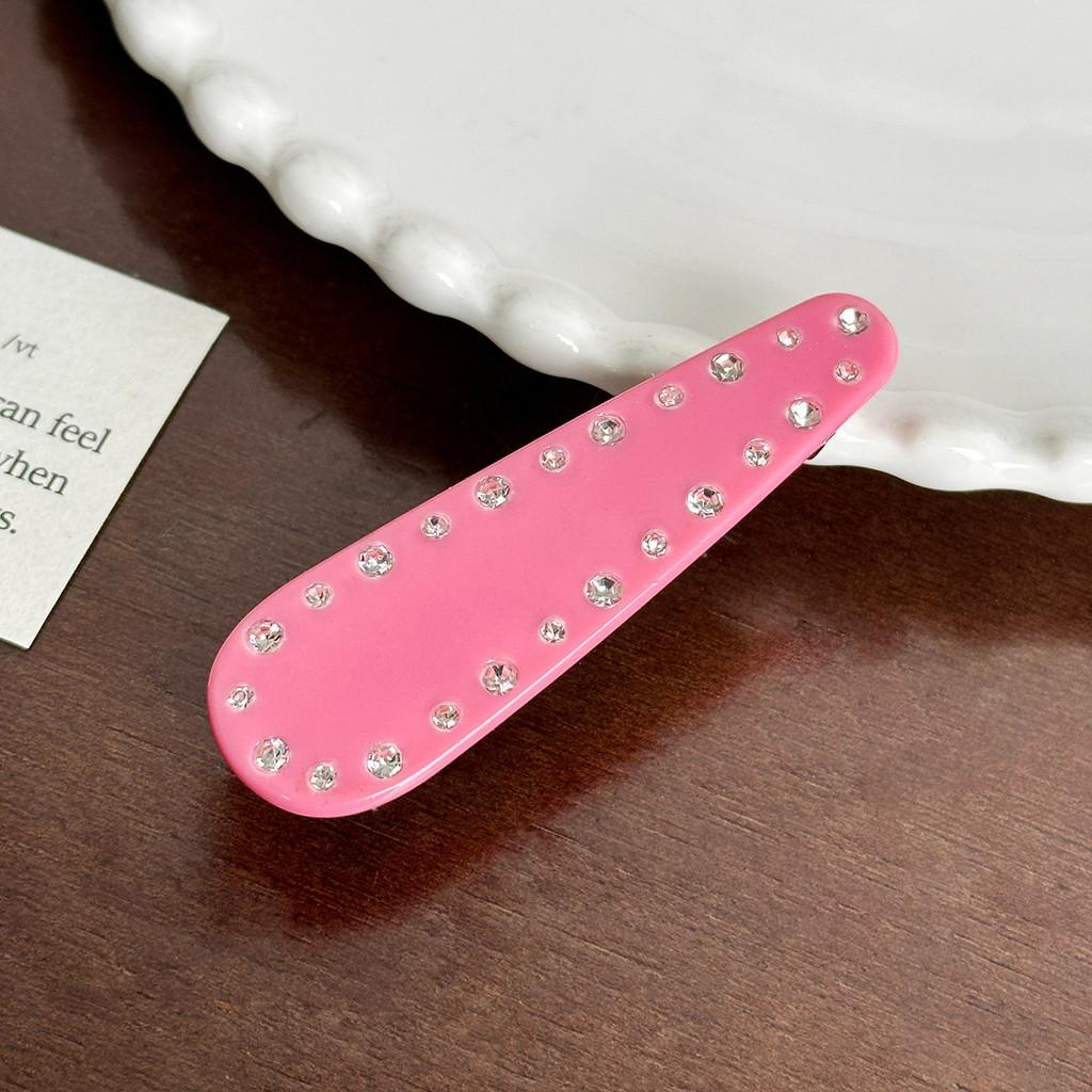 Элегантная весенняя заколка со стразами для шикарной прически в универсальных цветах и дизайнах