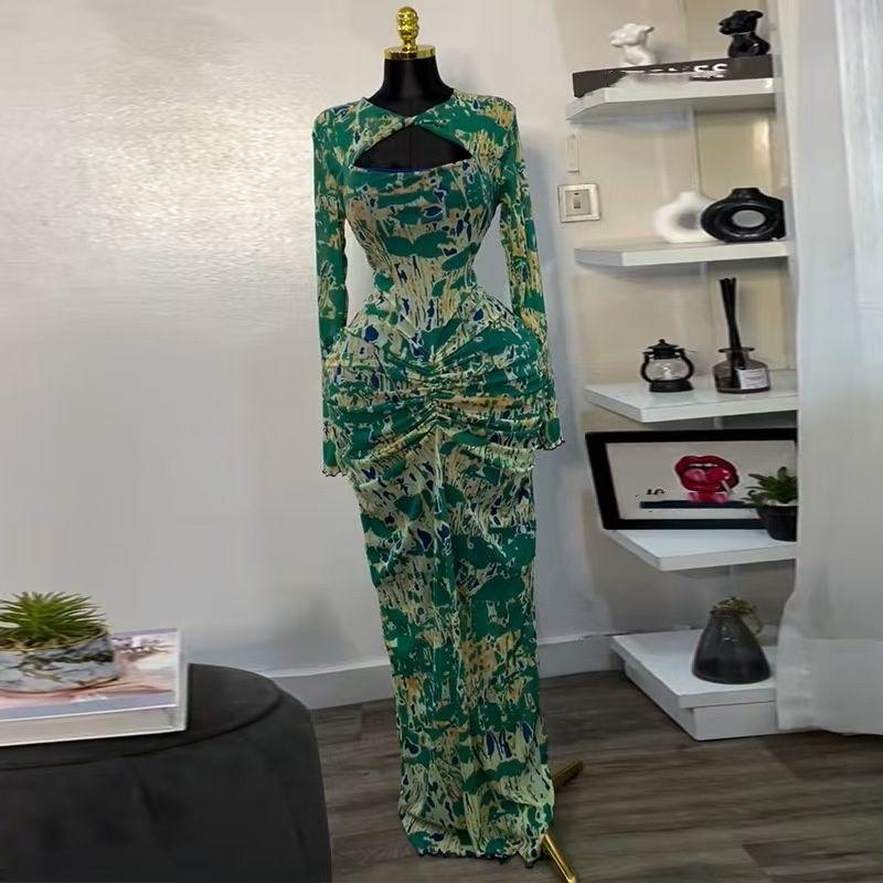 Европейская и американская мода Сексуальное платье с длинным рукавом и вырезами Принт Длинное платье Сексуальное платье с вырезами и принтом