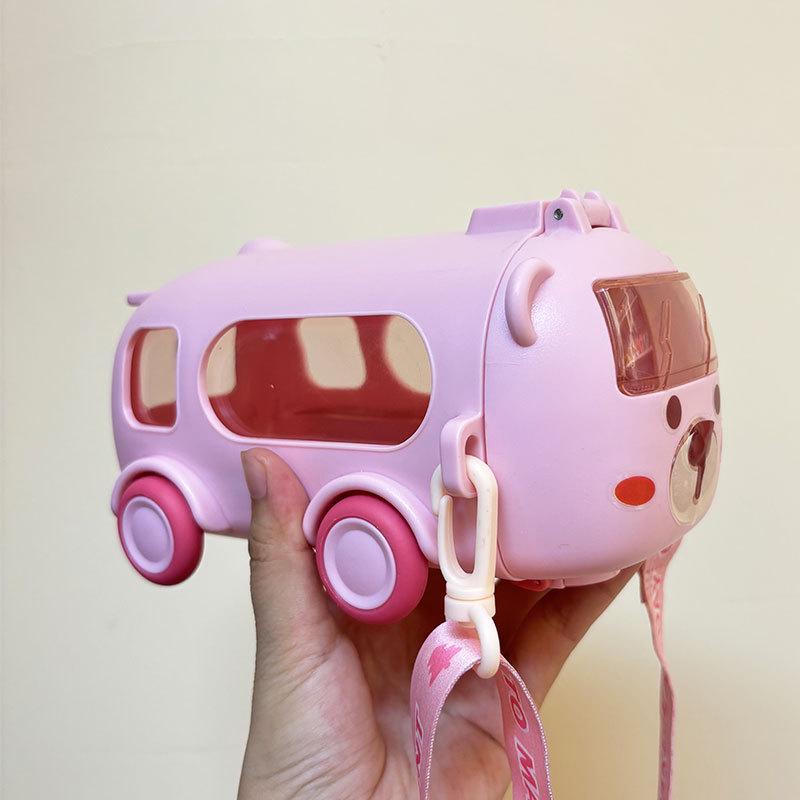 High-Capacity Children's Pop-Up Straw Water Cup - Portable Baby Bus Design
