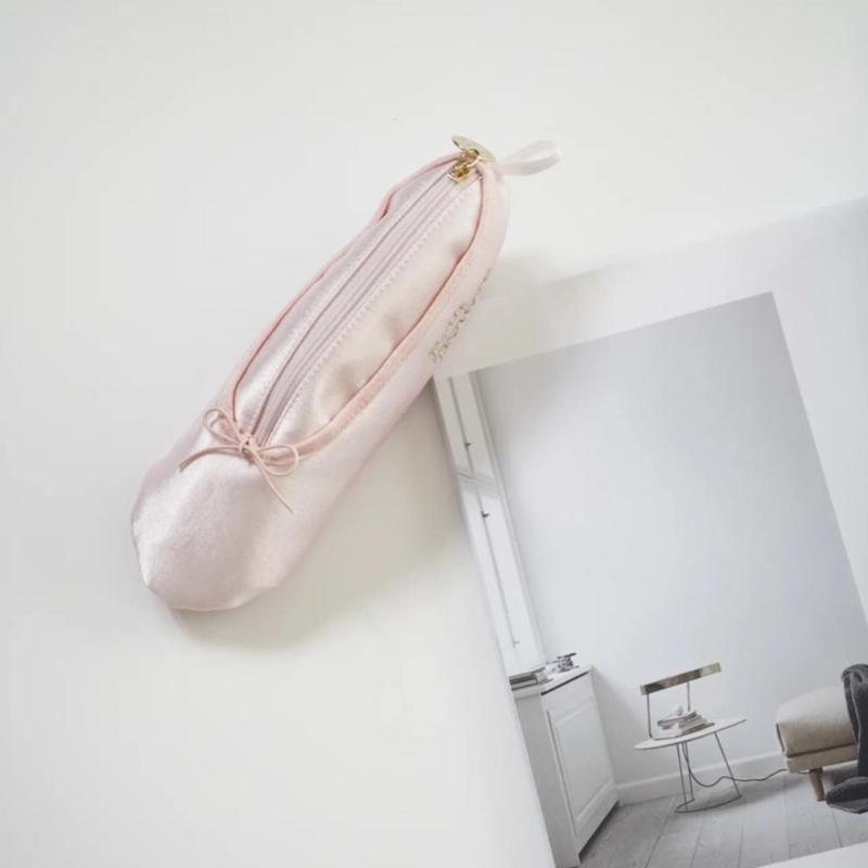 Косметичка в виде балетной туфельки, сшитая вручную, пенал, органайзеры для косметики, подходит для помад, карандашей для бровей и подводок для глаз