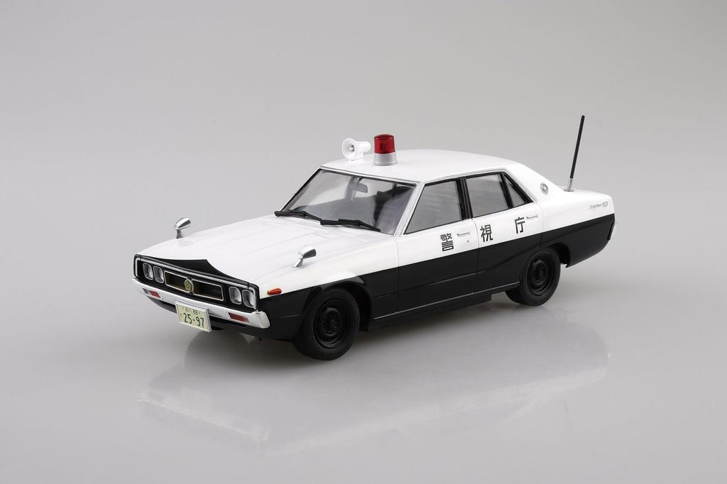 Aoshima Bunka Kyozai Серия Модельных Автомобилей Nissan GC110 Skyline Полицейская Машина Пластиковая Модель 1/24 №SP `72 (Автомобиль)