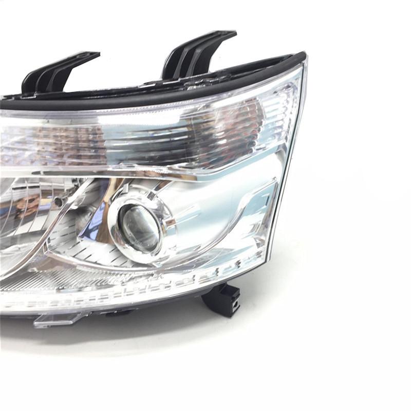 Compatible with Changan Ruixing M80 Headlight & Headlamp Assembly, High/Low Beam
