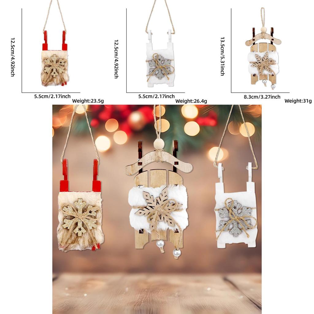 Очаровательная деревянная рождественская санка-украшение с мягким дизайном в виде снежинки. Идеально подходит для праздничного декора.