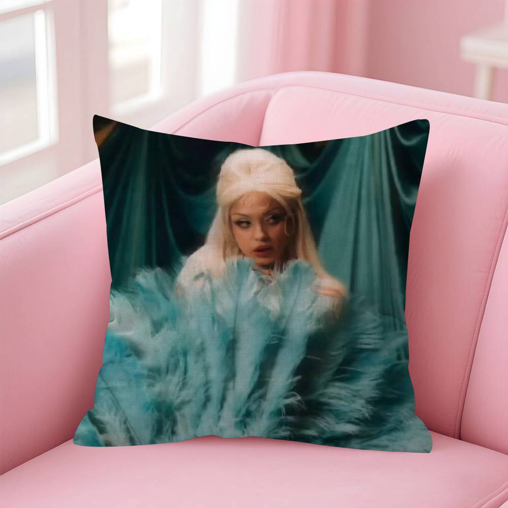 Singer MMon Laferte Music  Cushion Cover Car Throw Pillow Case For Sofa Car Christmas Gift 40x40cm 45x45cm