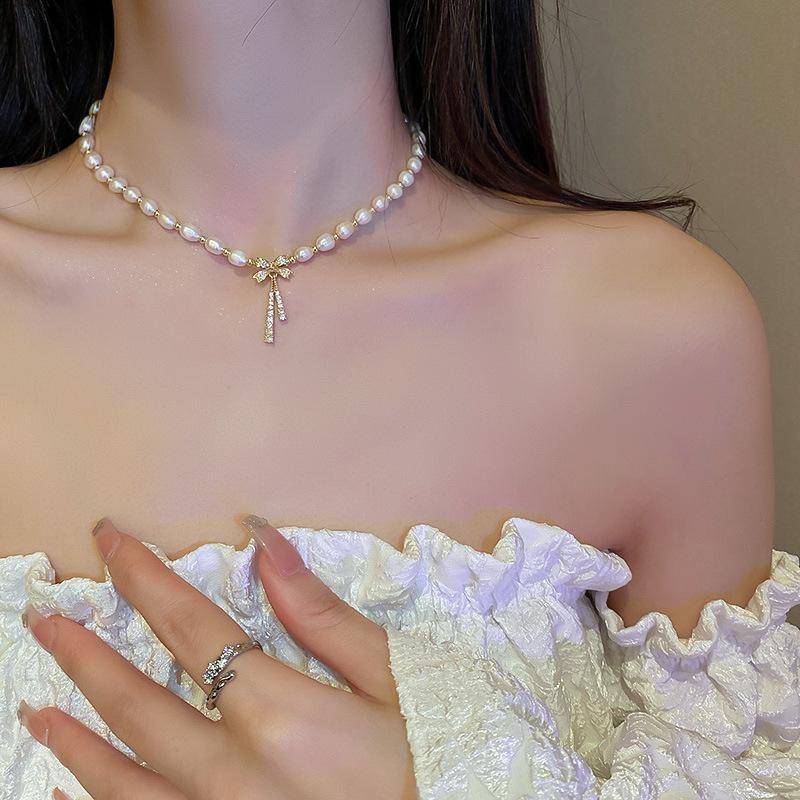 Korean temperament love butterfly pearl fringed necklace fashion collarbone chain versatile item decoration