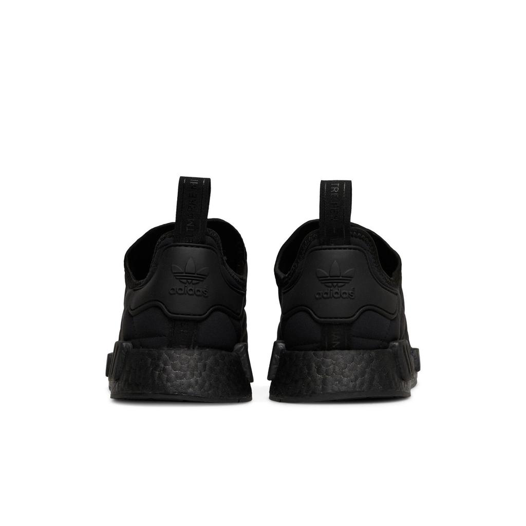 adidas NMD_R1 'Стеганый Черный' (унисекс) Повседневная обувь Core Black / Core Black / Core Black FV1731