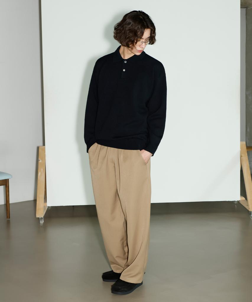 SIGNATURE Soft Semi-Overfit Collared Knit [Black]