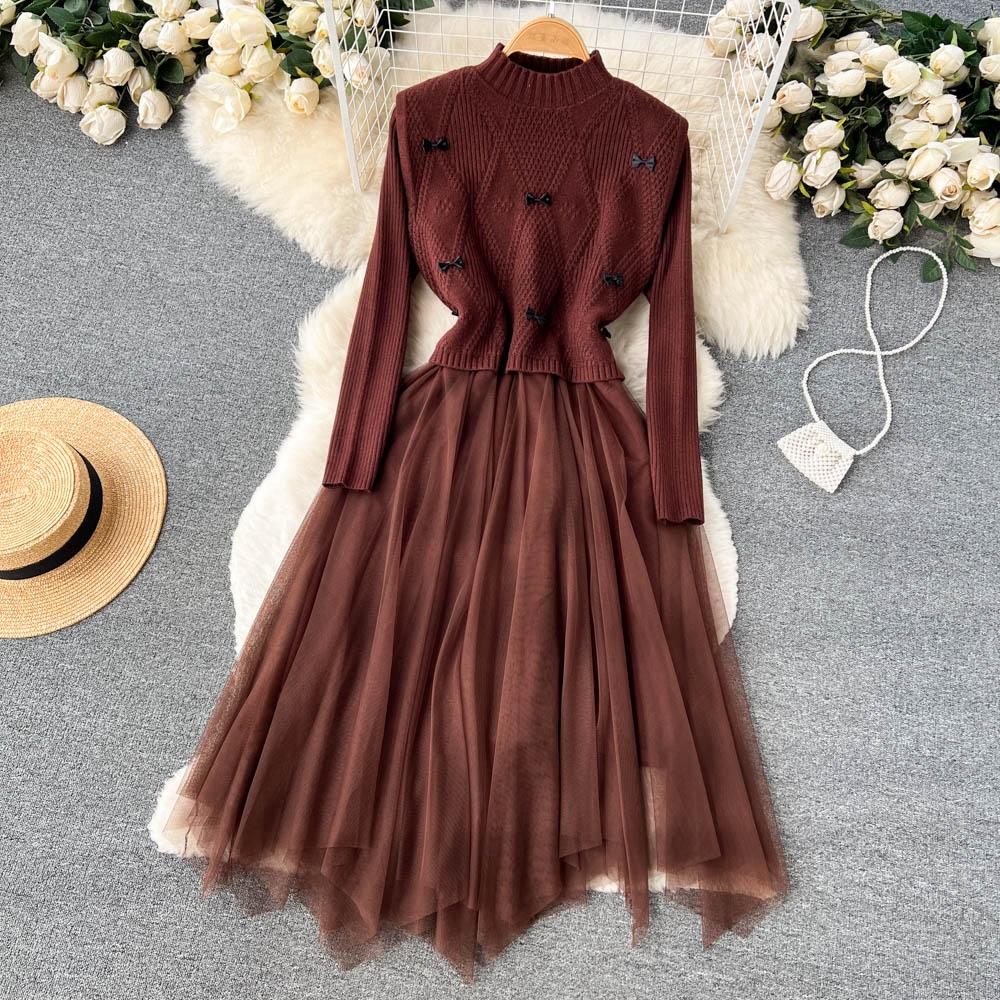 Женское трикотажное платье с нерегулярной сетчатой ​​строчкой, короткий свитер с небольшим благовонием, жилет, осенне-зимний костюм из двух предметов