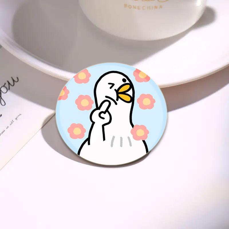 32/44/58mm Cartoon Honk White Goose Brooches Pins Cute Animal Duck Round Badges Clothes Lapel Pin Fashion Jewelry Gift Accessory