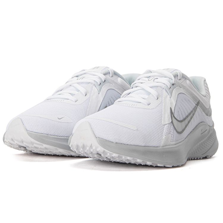 Nike Женские кроссовки Quest 5 White Metallic Silver DD9291-100