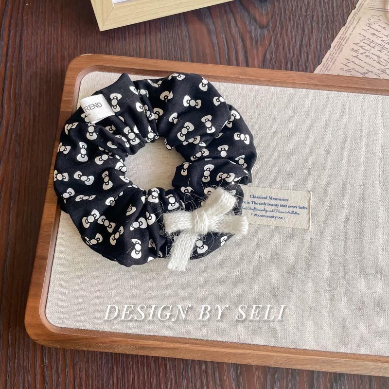 Scrunchie Multi Styles Floral Plaid Soft Fabric Minimalist Versatile Women Hair Tie Hair Accessories