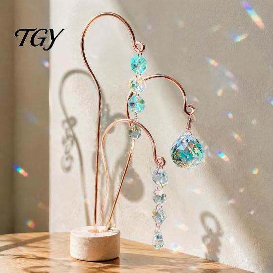 Indoor Hanging Garden Decorations Small Trellis with Faux Crystal Prisms Suncatchers for Plant Decorations, Planter Rainbow Maker, Wedding Table