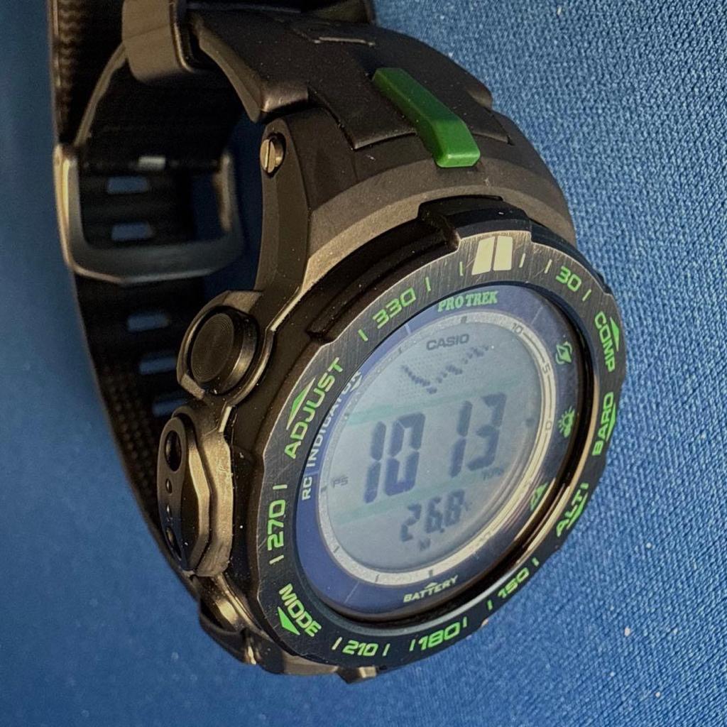 Б/у Наручные часы CASIO PRO TREK Outdoor с питанием от солнечной энергии и радиосинхронизацией (с коробкой)