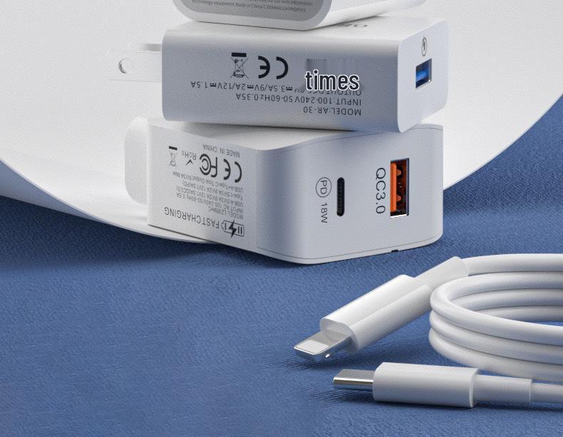 30-ваттное умное USB-зарядное устройство со светом, быстрая зарядка 5В3А, многопортовое, версии для ЕС и США