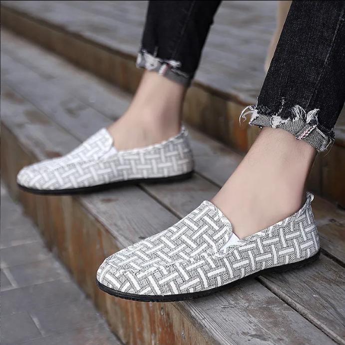 Breathable Men's Old Beijing Cloth Flat Shoes Slip-on Canvas Shoes Non-slip Casual Sport Sneakers Lazy Shoes Work