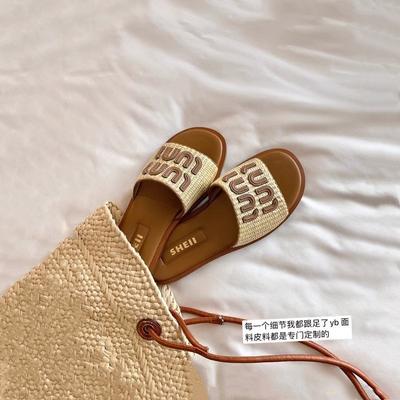 Женская обувь – Сандалии