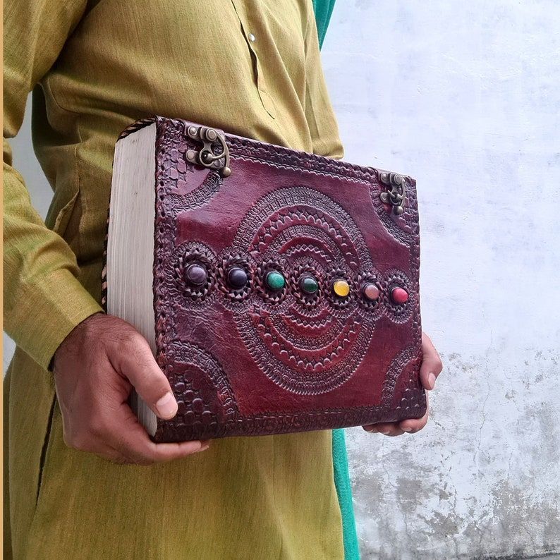 Fat Leather Journal 600 Pages, Large Seven Stone Leather Notebook Blank Handmade Book, Sketchbook Christmas Gift Dream Journal, Grimoire