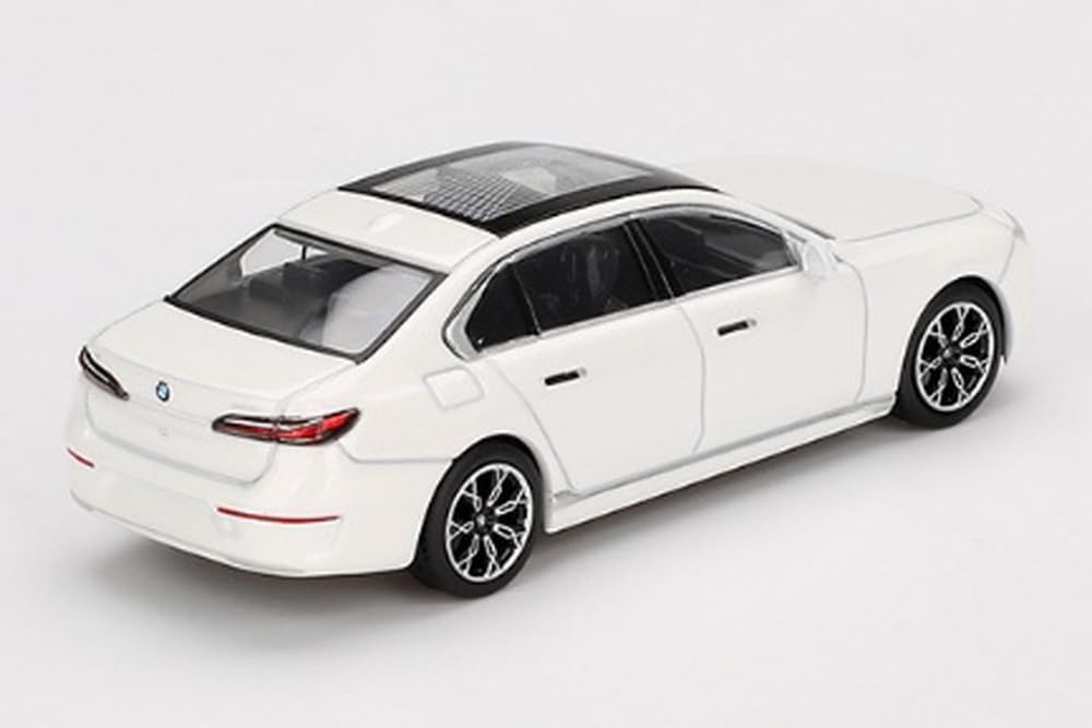 MINI GT 1/64 BMW i7 xDrive60 Минерально-белый (Левая ручка) Готовый продукт MGT00819-L