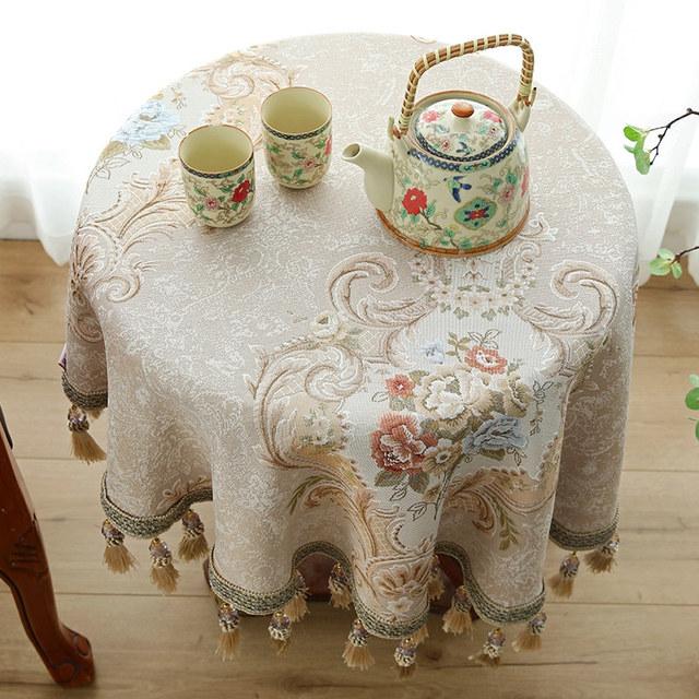 Элегантный маленький большой круглый обеденный стол с цветочным принтом и кисточками, бежевая кофейная скатерть для вечеринки, декоративная жаккардовая скатерть для круглого стола