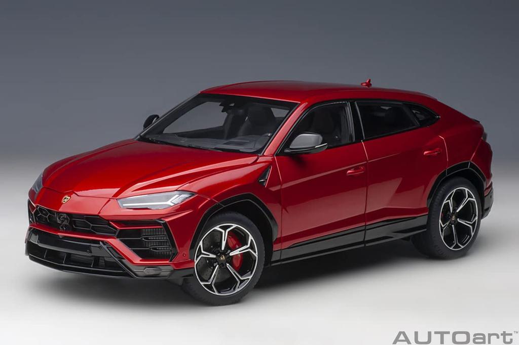 AUTOart Lamborghini Urus Pearl Red Finished Product 1/18