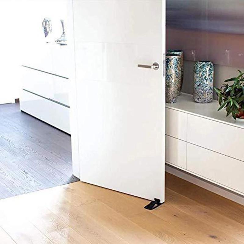 Пружинный инновационный дверной стопор надежно удерживает клиновой держатель открытой двери