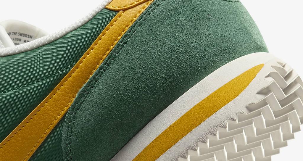 HF1435-300 Nike Cortez Текстиль Цвет Орегонская ущелье Зеленый и Желтый Охра (Мужской)
