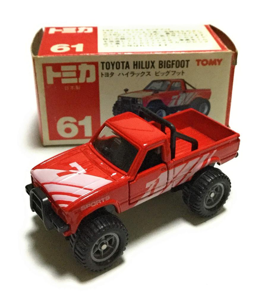 Томми Томика Toyota Hilux Bigfoot 61