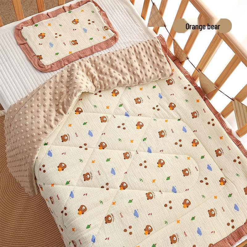 Three-Piece Pure Cotton Baby Bedding Set - Bean Cover Blanket, Cloud Pillow, Ruffled Quilt for Spring/Autumn