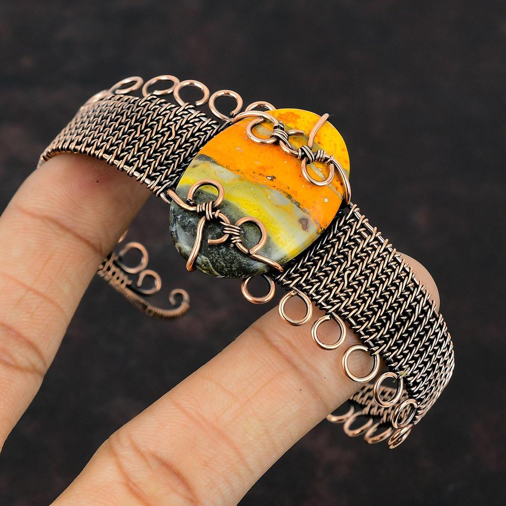 Браслет-манжета из яшмы "Шмель" Браслет-манжета из медной проволоки Браслет из драгоценных камней Браслет из медной проволоки Ювелирные изделия из медной проволоки Регулируемый браслет ручной работы Подарок на помолвку