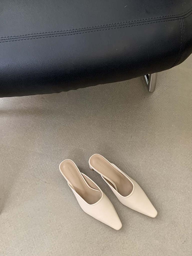 Модные женские шлепанцы с острым носком, новые поступления 2024 года, модные уличные туфли-мюли, толстые средние каблуки, повседневные шлепанцы-мюли