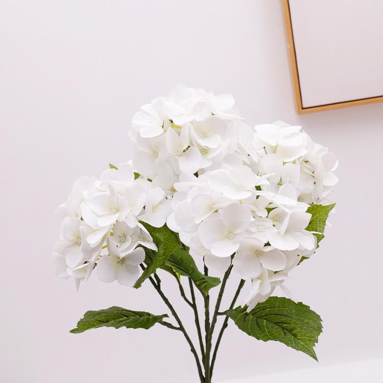 Simulation of Japanese hydrangea indoor flower arrangement wedding photography decoration props