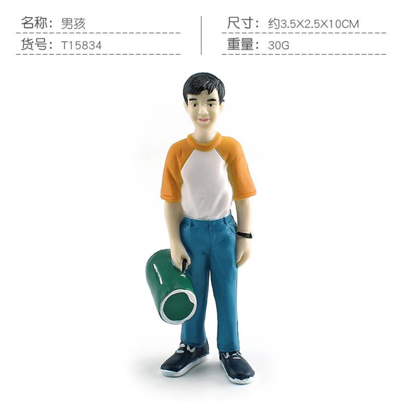 Набор реалистичных фигурок членов семьи, включая дедушку, бабушку, папу, маму и детей, для коллекционирования и демонстрации