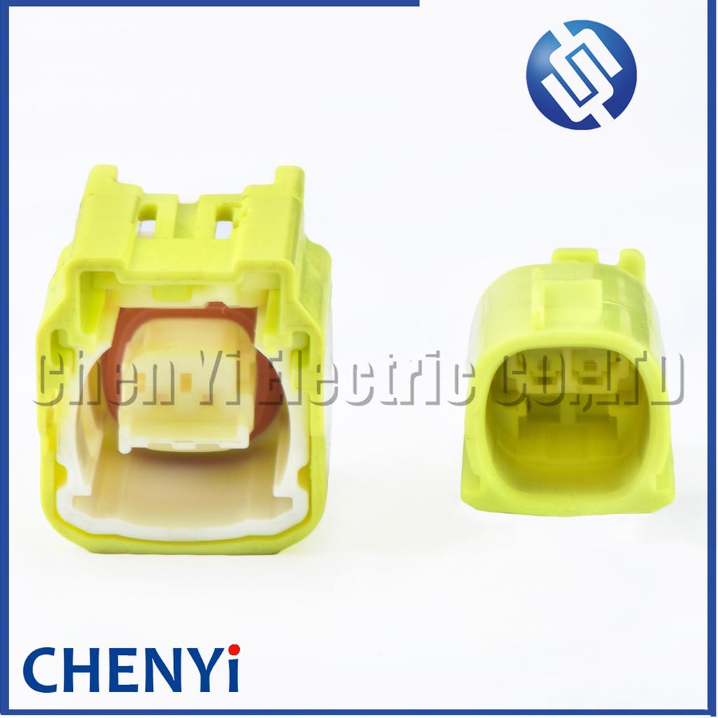 2 Pin Auto Wiring Harness Connector Car Sensor Plug Socket 7c83-0651-70 90980-12698 7283-0651-70
