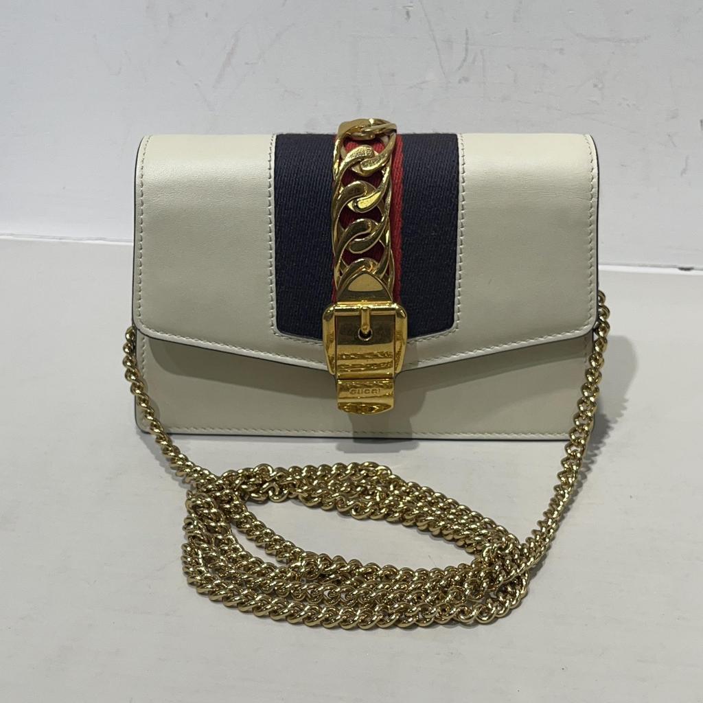 [Pre-Owned] Sylvie Gold Buckle Striped Web Chain Leather Mini Square Crossbody Bag - Excellent #2BHGJ4