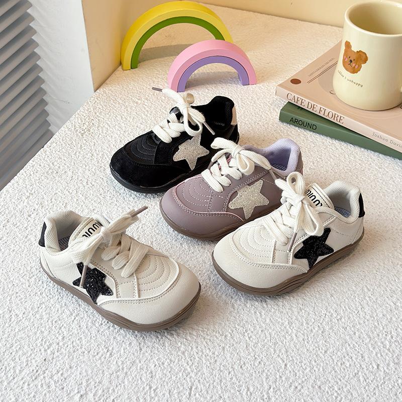 Boys' sports shoes, new spring and autumn models, soft-soled, versatile, breathable white shoes, girls' casual lightweight star sneakers