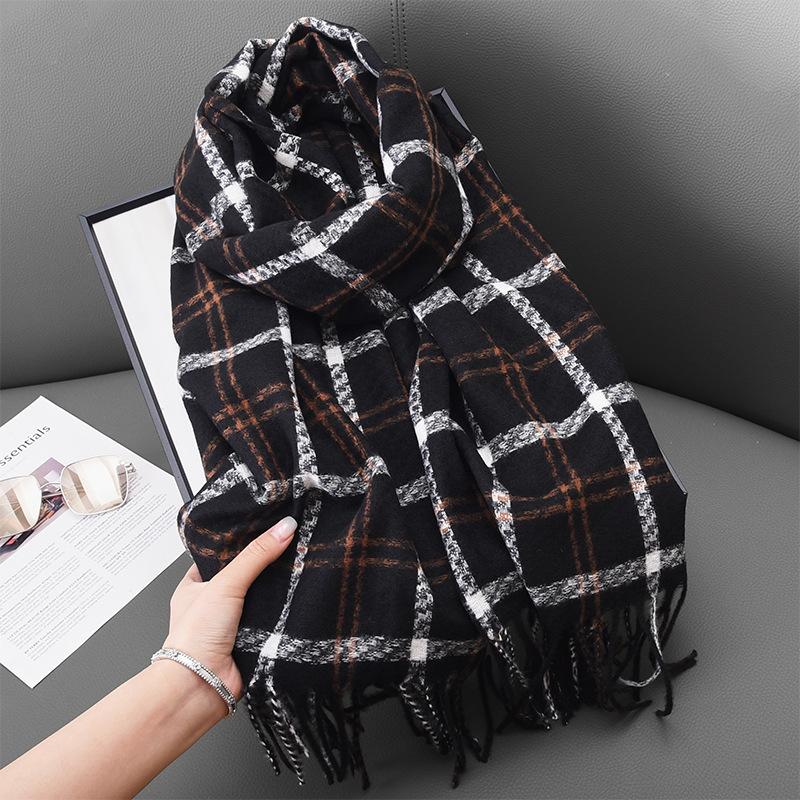High Looking Imitation Cashmere Retro Hoop Yarn Plaid Scarf for Women Autumn and Winter Fashion Warm Tassel Shawl Scarf