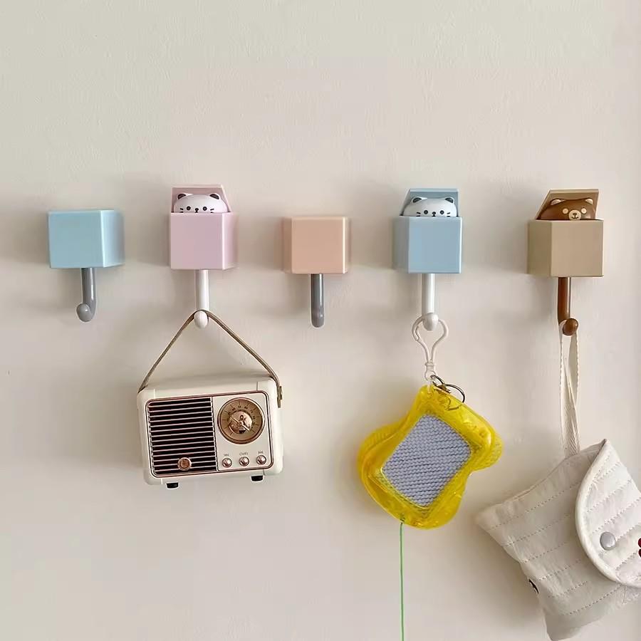 Крючок с мультяшным котом, самоклеящиеся вешалки для дверей общежития, спальни, крючки, ключ, зонтик, вешалка для полотенец, вешалка для пальто, настенная вешалка для украшения животных