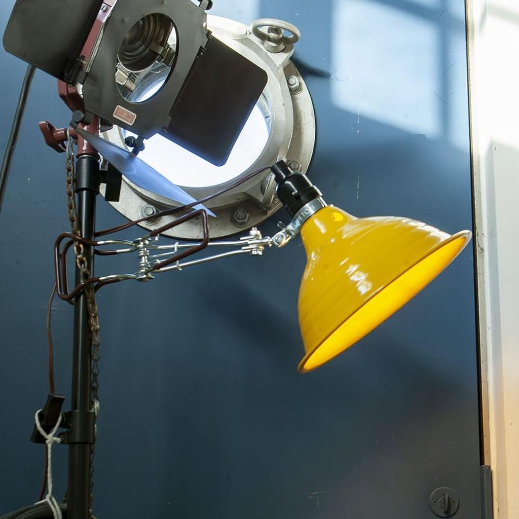 Dulton Aluminum Clip Lamp Medium Yellow Clip Lighting with a Distinct Personality Light Outlet Photography Work YELLOW Body Length 37cm Diameter Cord